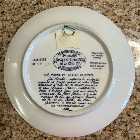Limoges Vintage Henri D’Arceaul & Fils Noel 1975 plate - Picture 2 of 2